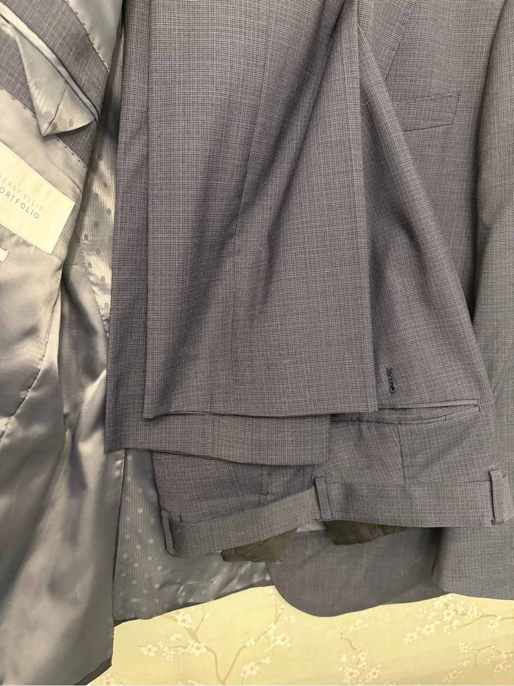 Perry Ellis Gray Two-Piece Men's Suit